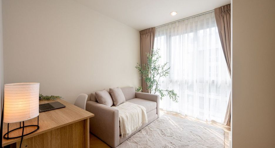 For sale 3 bedrooms condo in Yan Nawa, Bangkok