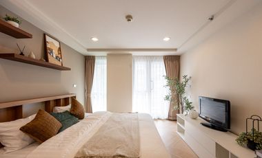 À vendre 3 chambres condo à Yan Nawa, Bangkok
