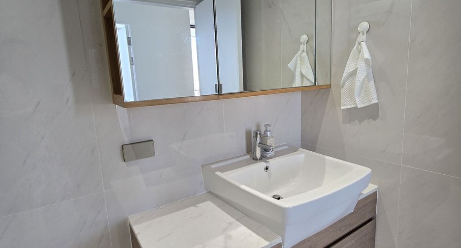 Condo en alquiler de 2 habitaciones en Chatuchak, Bangkok