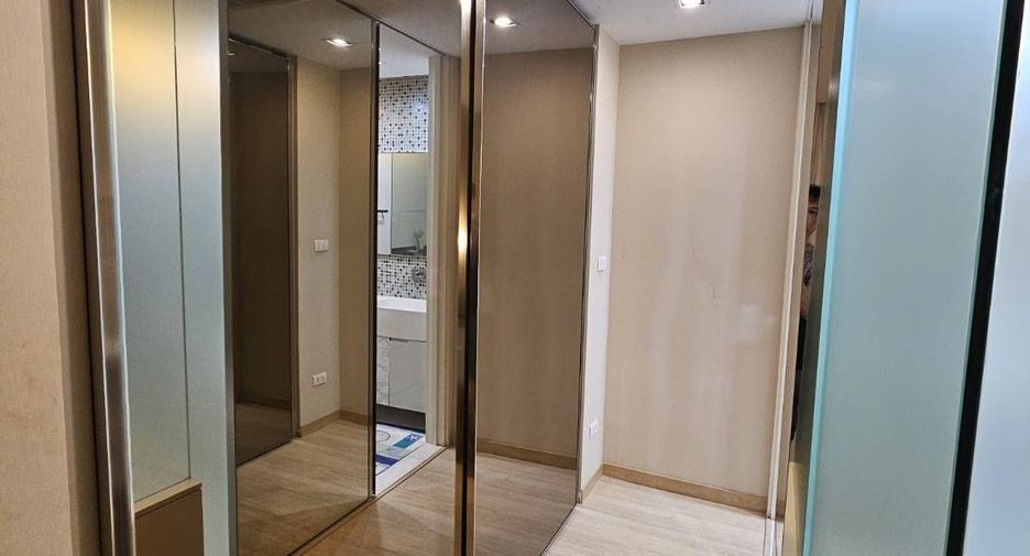 For rent 1 bed condo in Watthana, Bangkok