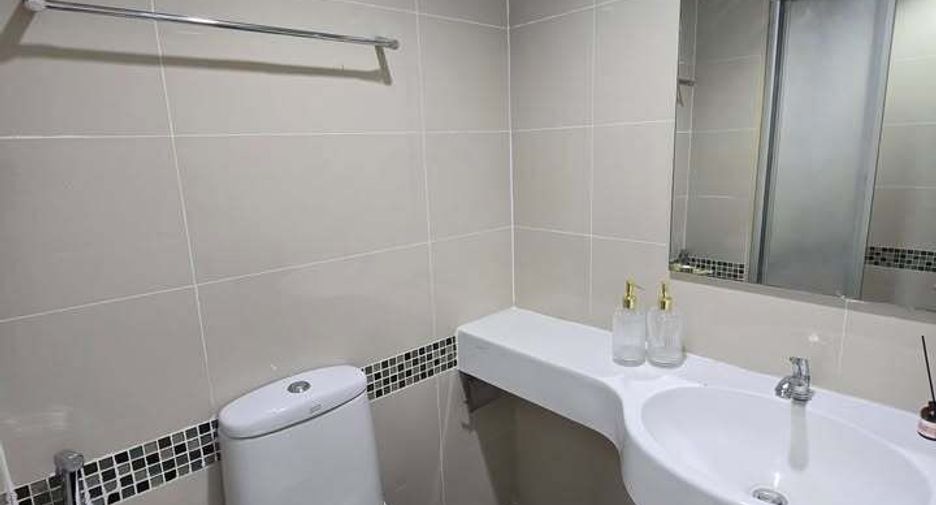 For sale 1 bed condo in Yan Nawa, Bangkok