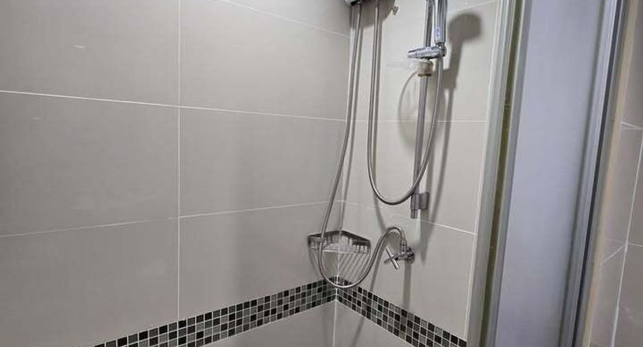 For sale 1 bed condo in Yan Nawa, Bangkok