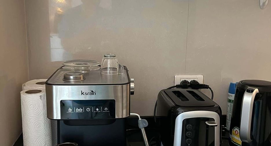 For rent 1 bed condo in Pathum Wan, Bangkok
