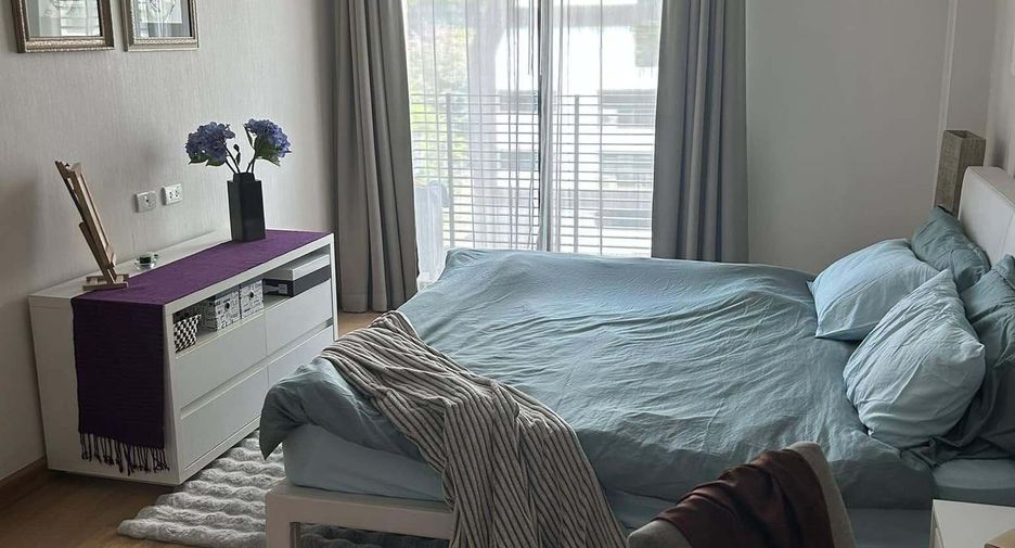 For rent 1 bed condo in Pathum Wan, Bangkok