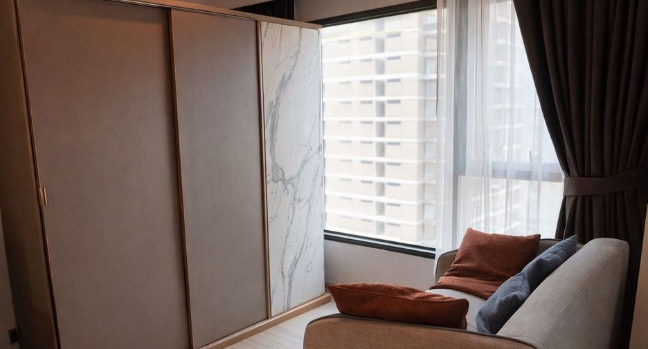 For rent studio condo in Huai Khwang, Bangkok