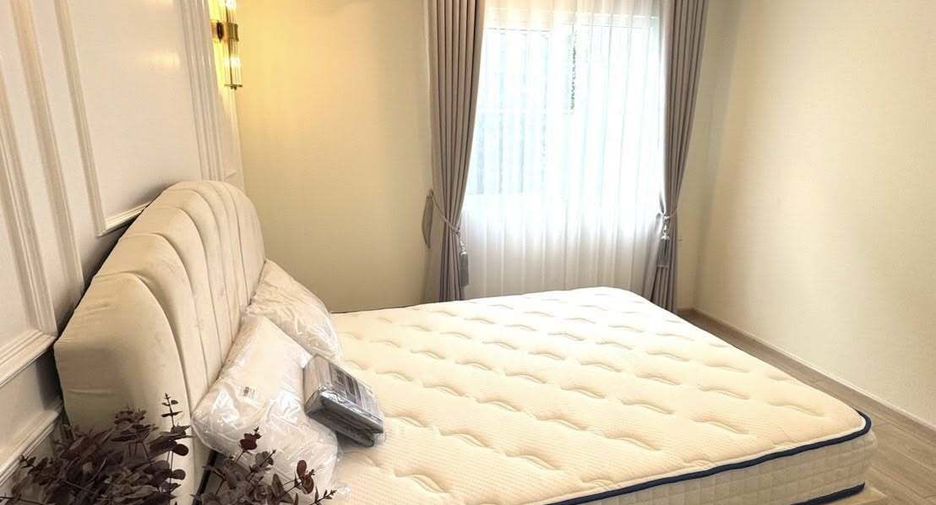 For rent 4 bedrooms house in Bang Phli, Samut Prakan