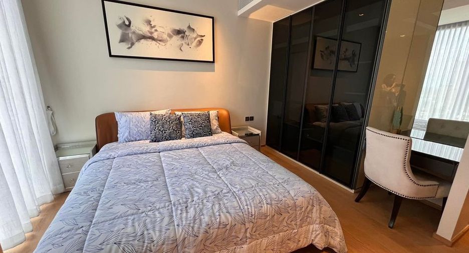 For rent 2 bedrooms condo in Khlong Toei, Bangkok