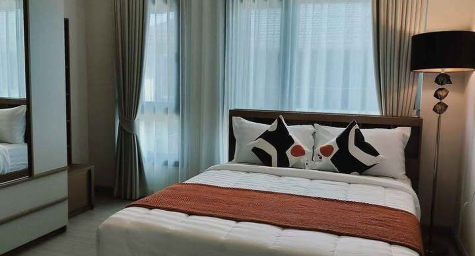 For rent 4 bedrooms house in Mueang Phuket, Phuket