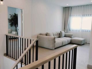 Haus zur Miete mit 4 Zimmer in Mueang Phuket, Phuket