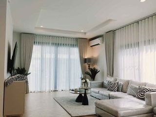 Haus zur Miete mit 4 Zimmer in Mueang Phuket, Phuket