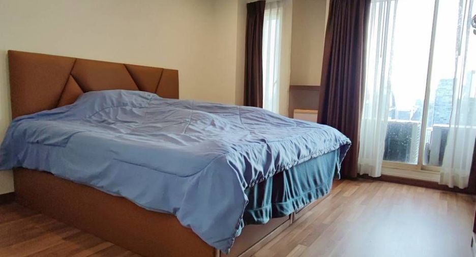 For rent 1 bed condo in Watthana, Bangkok
