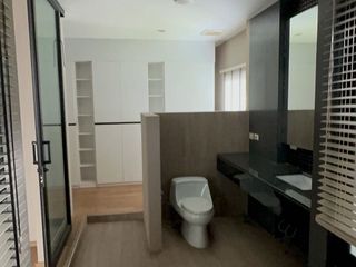Продажа 3 спальни дом в Буенг Кум, Бангкок