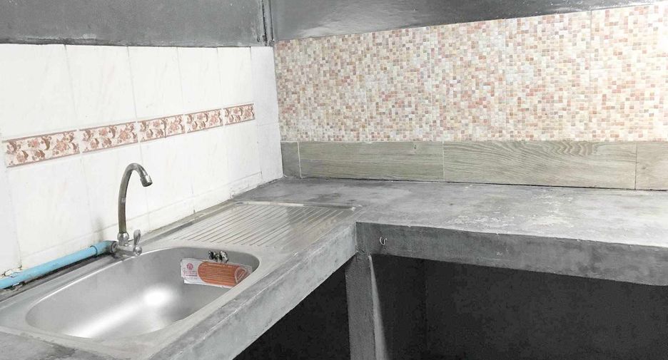 For sale 2 bedrooms townhouse in Khlong Sam Wa, Bangkok