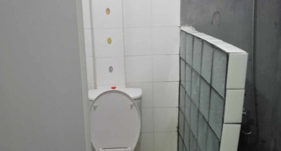 For sale 2 bedrooms townhouse in Khlong Sam Wa, Bangkok