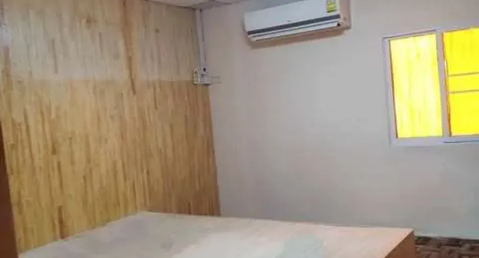For sale 2 bedrooms townhouse in Khlong Sam Wa, Bangkok