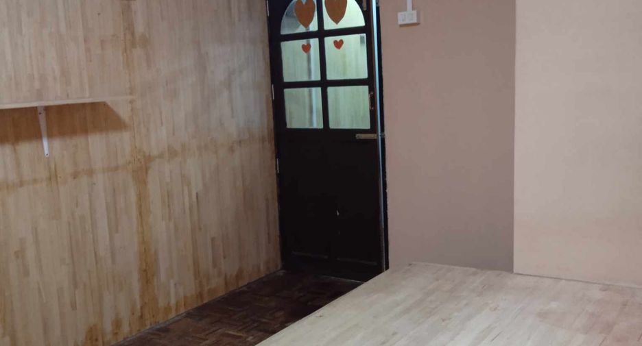 For sale 2 bedrooms townhouse in Khlong Sam Wa, Bangkok