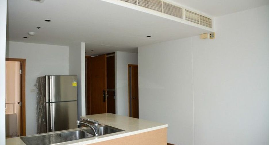 Wohnung zur Miete mit 3 Zimmer in Sathon, Bangkok