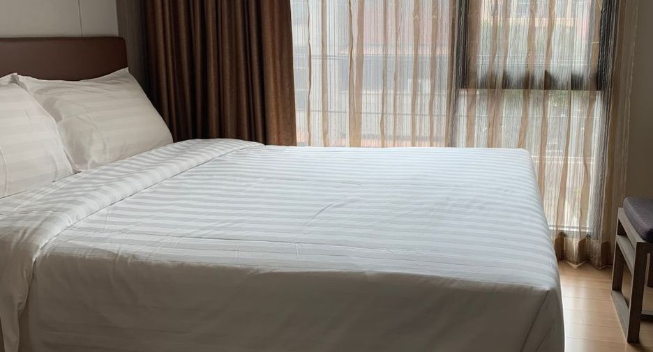 For rent 2 ベッドルーム condo in Watthana, Bangkok