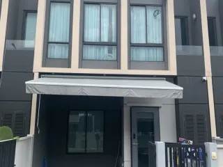 For sale 3 bedrooms townhouse in Bang Phli, Samut Prakan