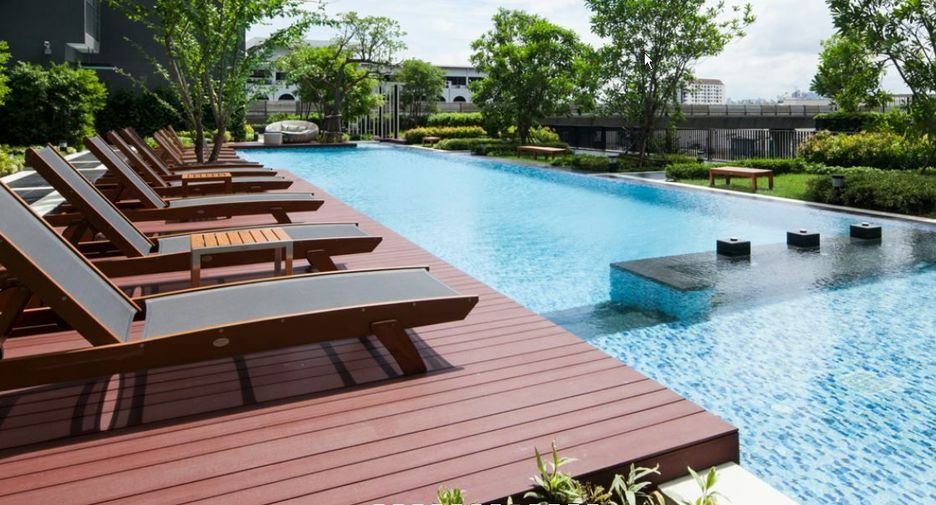 For sale and for rent 1 bed condo in Phra Khanong, Bangkok