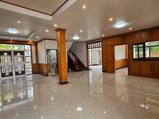 ขาย และ ให้เช่า 6 ห้องนอน บ้านเดี่ยว ใน วังทองหลาง, กรุงเทพฯ