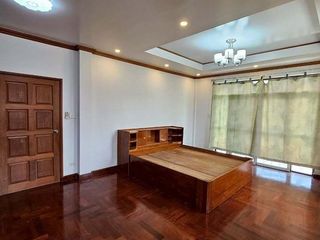 ขาย และ ให้เช่า 6 ห้องนอน บ้านเดี่ยว ใน วังทองหลาง, กรุงเทพฯ