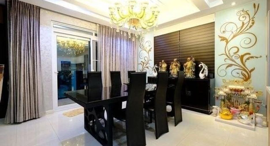 For rent 4 bedrooms house in Mueang Samut Prakan, Samut Prakan