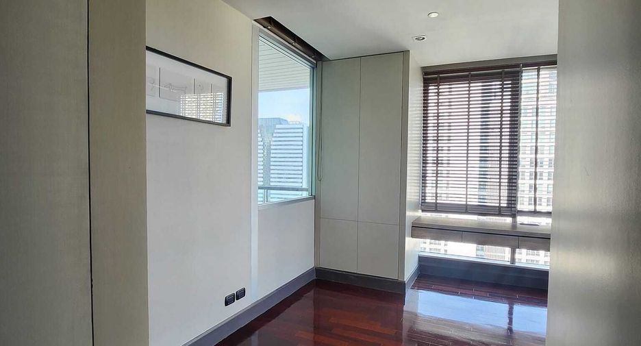 Wohnung zur Miete mit 2 Zimmer in Sathon, Bangkok