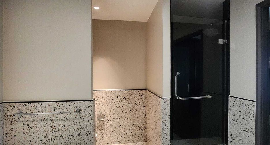 Wohnung zur Miete mit 2 Zimmer in Sathon, Bangkok