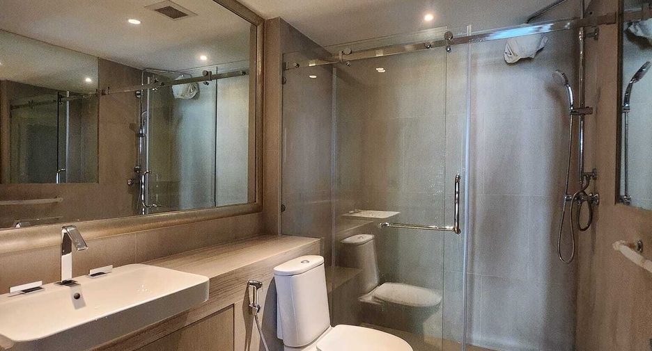 Wohnung zur Miete mit 2 Zimmer in Sathon, Bangkok