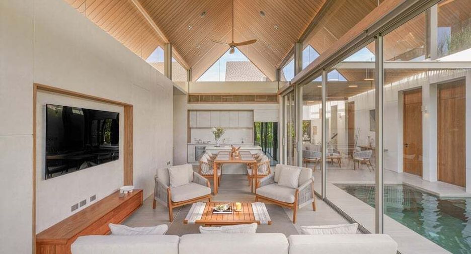 For sale 3 bedrooms villa in Thalang, Phuket