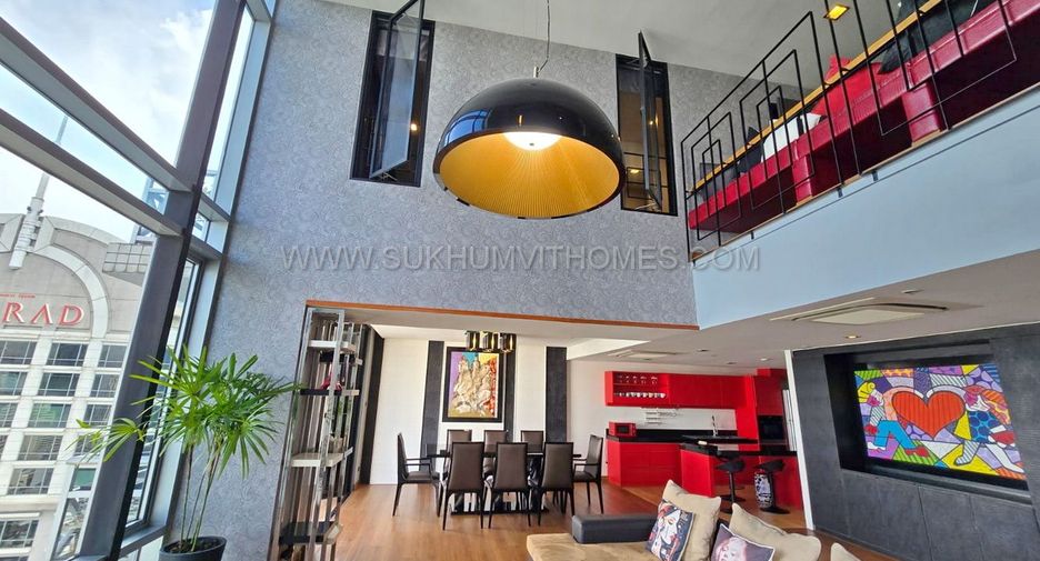 For rent 5 bedrooms condo in Pathum Wan, Bangkok