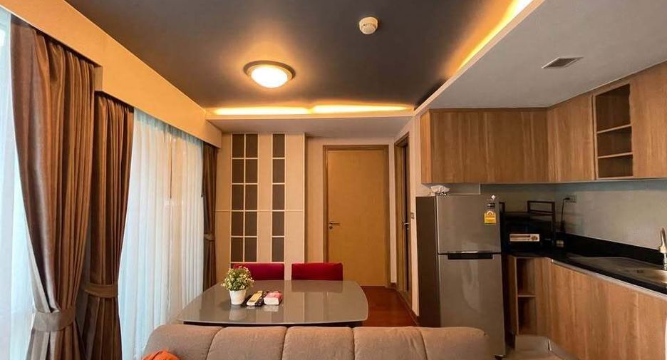 For sale 2 bedrooms condo in Watthana, Bangkok