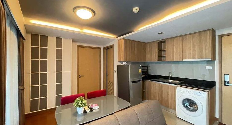 For sale 2 bedrooms condo in Watthana, Bangkok