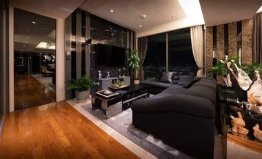 For sale 3 bedrooms condo in Yan Nawa, Bangkok