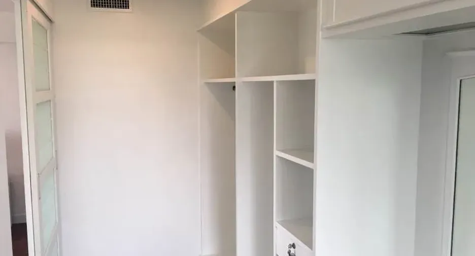 For rent 3 ベッドルーム condo in Khlong Toei, Bangkok