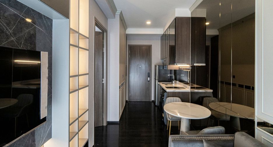 For rent 1 bed condo in Watthana, Bangkok