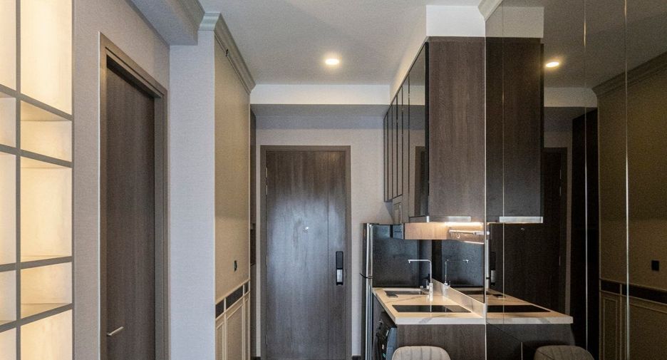 For rent 1 bed condo in Watthana, Bangkok