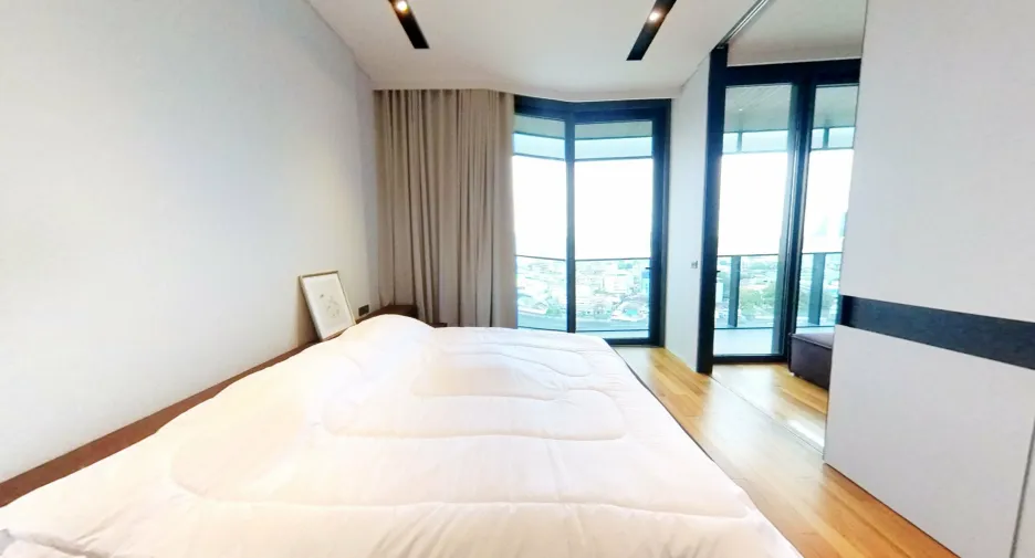 Condo en alquiler de 1 habitaciones en Khlong San, Bangkok