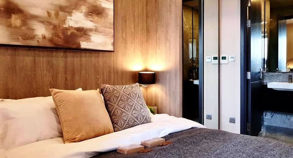 For rent 1 bed condo in Khlong Toei, Bangkok