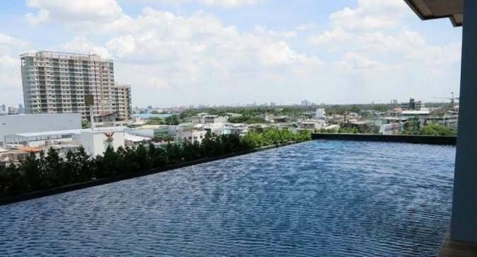 For rent 2 bedrooms condo in Yan Nawa, Bangkok