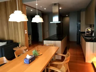 For rent 2 ベッドルーム condo in Yan Nawa, Bangkok