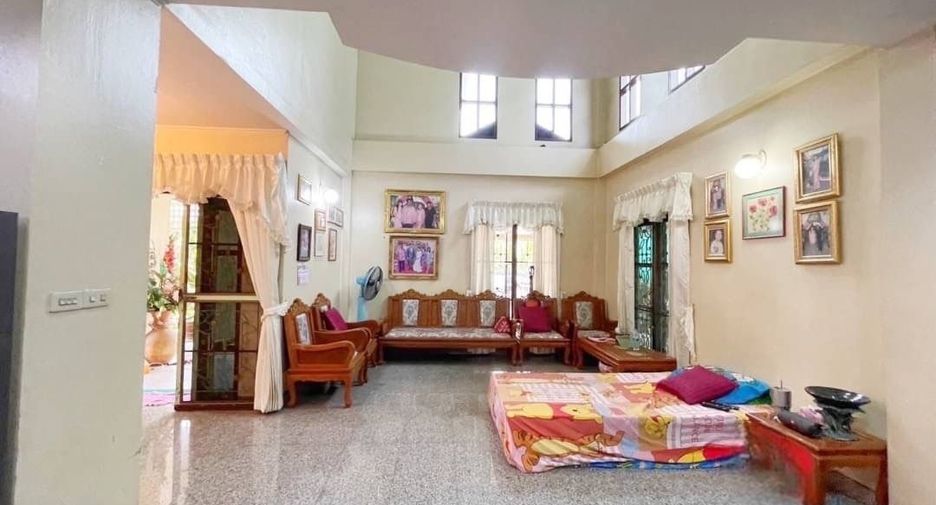 For sale 4 bedrooms house in Bang Bon, Bangkok