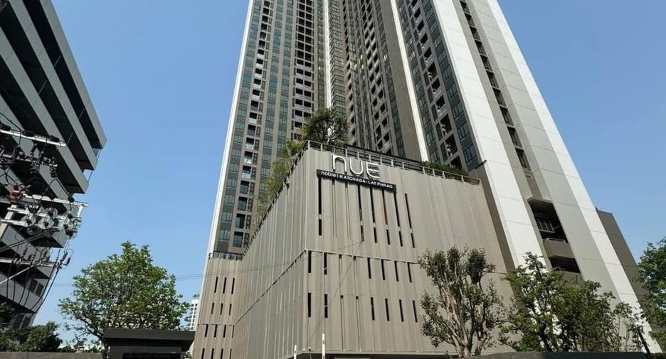 For rent 1 Beds condo in Huai Khwang, Bangkok
