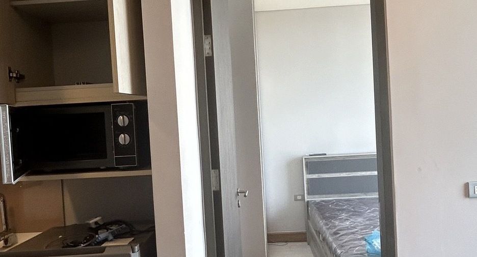 For rent 1 Beds condo in Khlong Toei, Bangkok