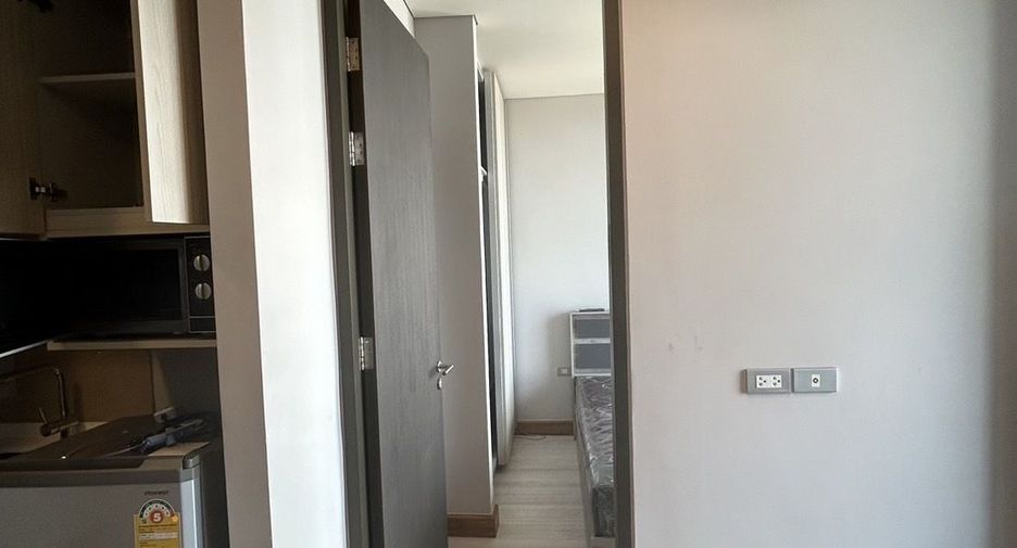 For rent 1 Beds condo in Khlong Toei, Bangkok
