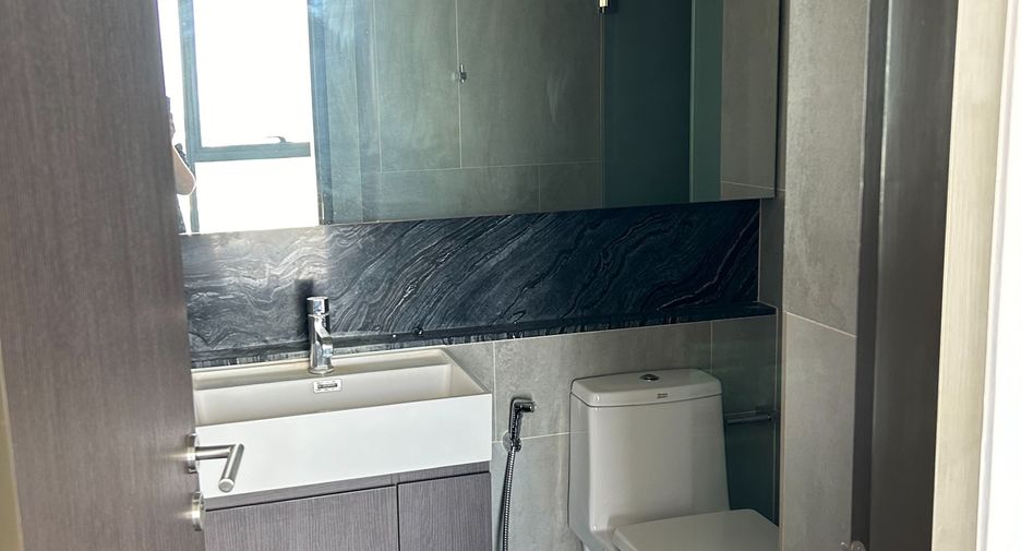 For rent 1 Beds condo in Khlong Toei, Bangkok