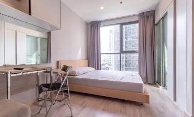For rent studio condo in Phra Khanong, Bangkok