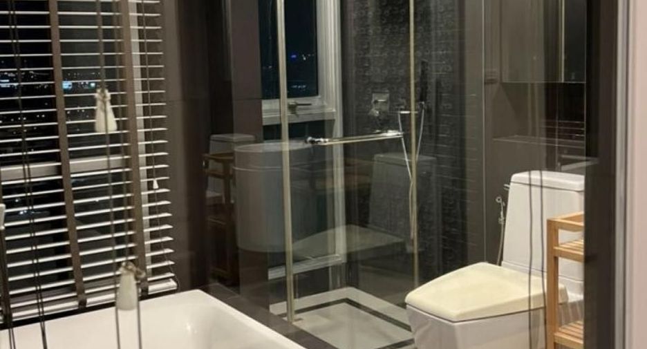 For rent 1 bed condo in Sathon, Bangkok