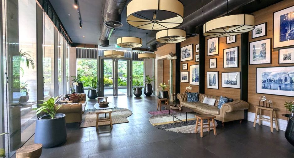For rent 1 bed condo in Khlong Toei, Bangkok